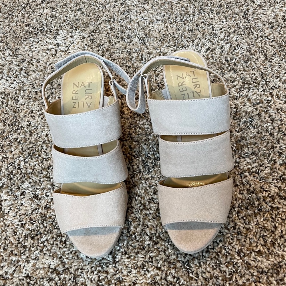 Naturalizer Heels